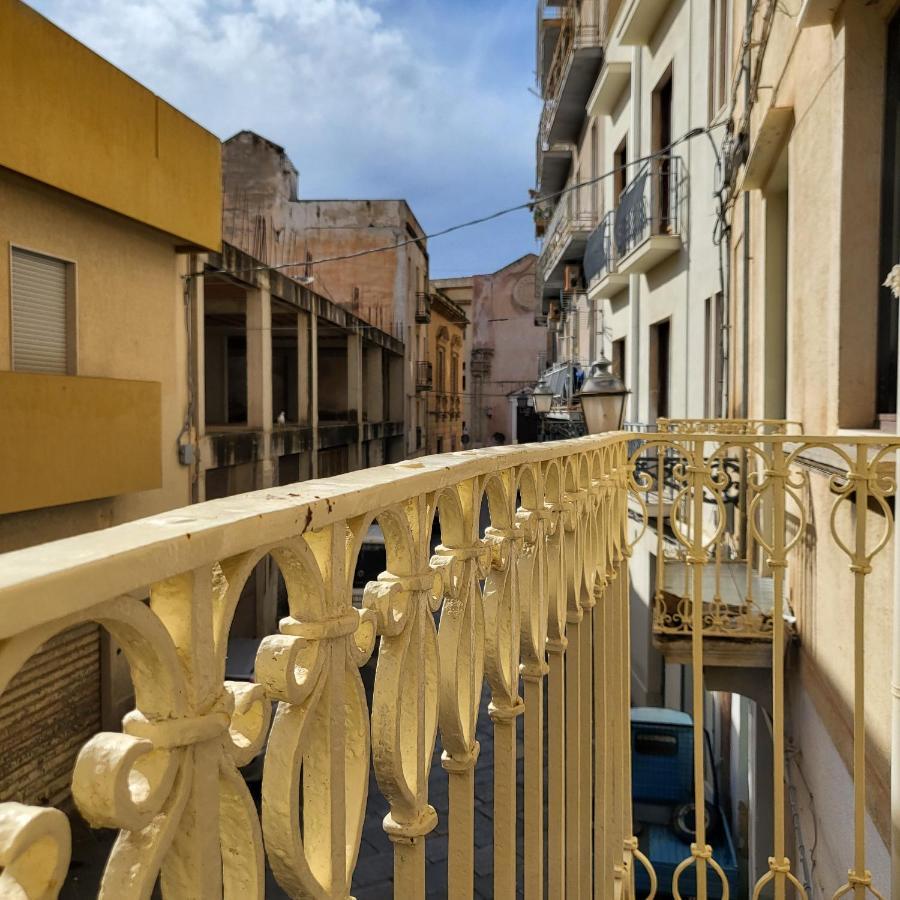 The Holiday House - Arricriati Trapani Eksteriør bilde